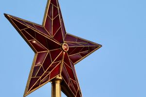Звезда на Спасской башне Московского Кремля